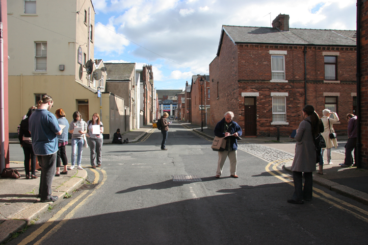 Urban Retreat - Drawing Drift with Laura Grace Ford